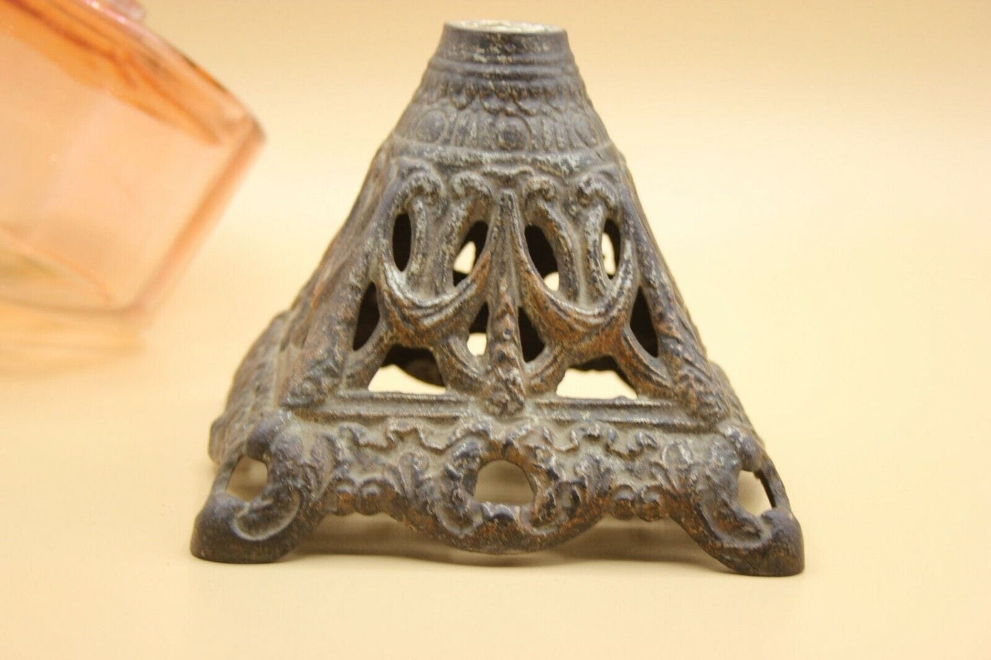 Pezzi ricambi Antico lume lampada a petrolio base in ghisa bruciatore regolatore Other