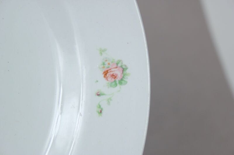 Piatto antico in ceramica laveno Verbanum decorativo con putti angeli cherubini Ceramiche e Porcellane