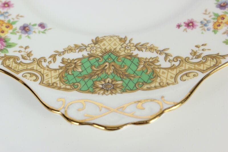 Piatto vassoio antico in porcellana bianca Inglese decorato con Fiori da portata Ceramiche e Porcellane