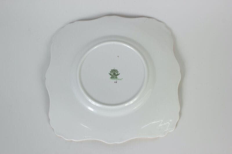 Piatto vassoio antico in porcellana bianca Inglese decorato con Fiori da portata Ceramiche e Porcellane