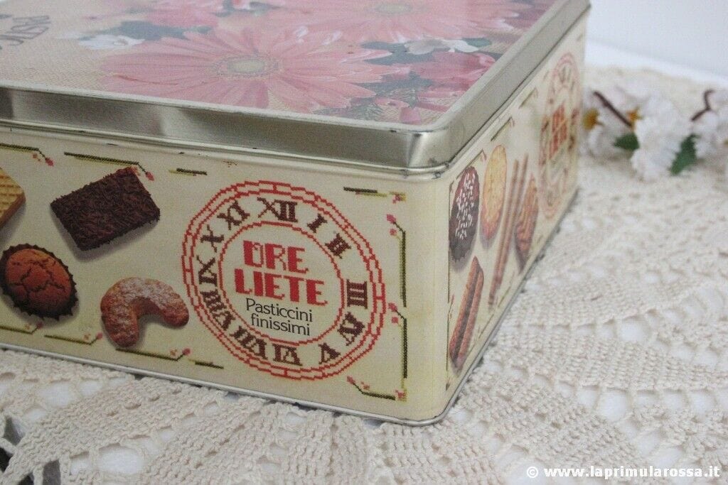 SCATOLA DI LATTA  ANNI 80 PASTICCINI PERUGINA ORE LIETE VINTAGE ITALIAN TIN BOX Pubblicità vintage