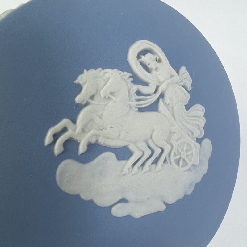 Scatola Portagioie in porcellana scatolina Wedgwood Celeste Vintage Putti Angeli Ceramiche e Porcellane