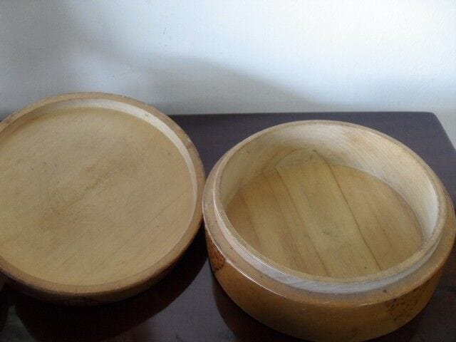 SCATOLA VINTAGE  IN LEGNO CON  DECORO FIORI  RETRO  WOODEN BOX Scatole in legno