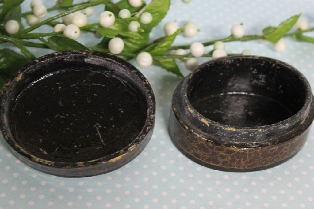 SCATOLA VINTAGE LEGNO LACCATA H cm 4  PORTAGIOIE Complementi d'arredo