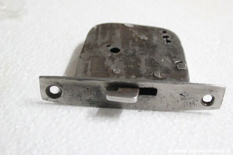 SERRATURA ANTICA IN FERRO AD INCASSO PER MOBILE FERRAMENTA ANTIQUE ITALIAN LOCK Restauro