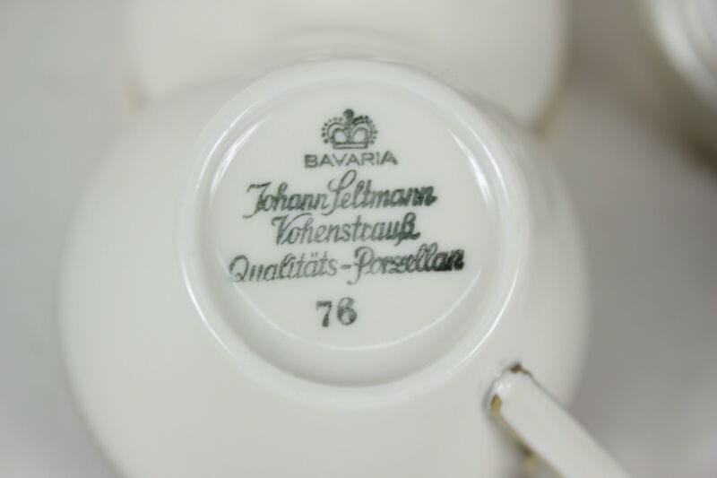 Servizio antico da the te in porcellana Bavaria bianca e oro set tazze teiera Ceramiche e Porcellane