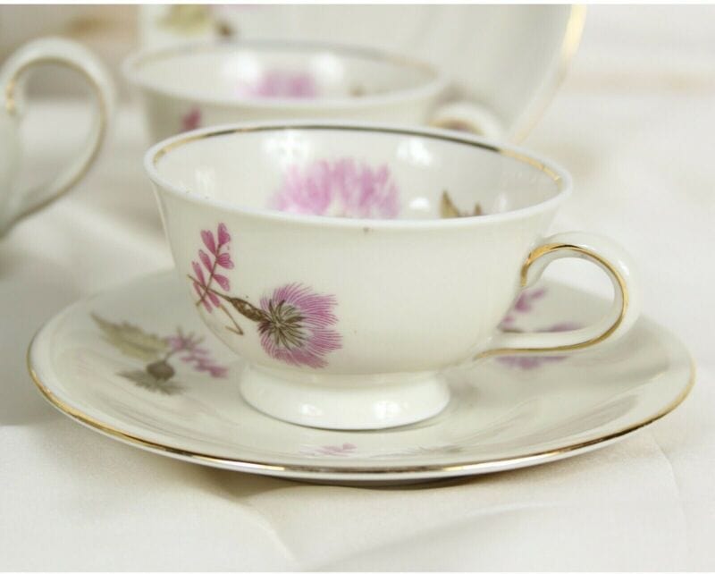 Servizio da caffe antico Bavaria in porcellana anni 40 tazze tazzine oro e fiori Ceramiche e Porcellane