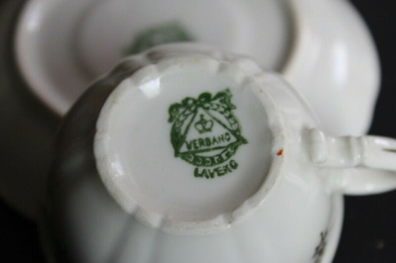 Servizio da caffè antico tazzine caffe antiche in porcellana bianca oro 14 pezzi Ceramiche e Porcellane
