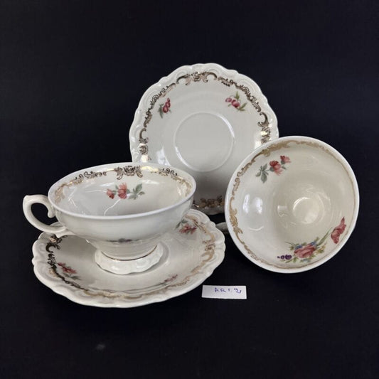 Set da tè the per due antico in porcellana bianca vintage bavaria motivo fiori 2 Ceramiche e Porcellane
