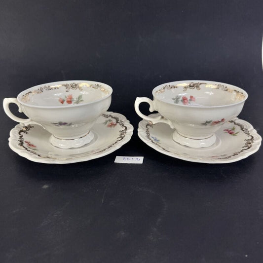 Set da tè the per due antico in porcellana bianca vintage bavaria motivo fiori 2 Ceramiche e Porcellane