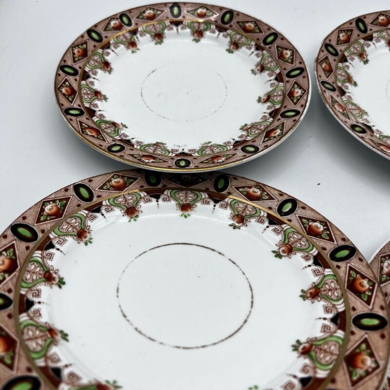 Set servizio di 4 Piatti + Vassoio vintage in porcellana bianca inglese antichi Ceramiche e Porcellane