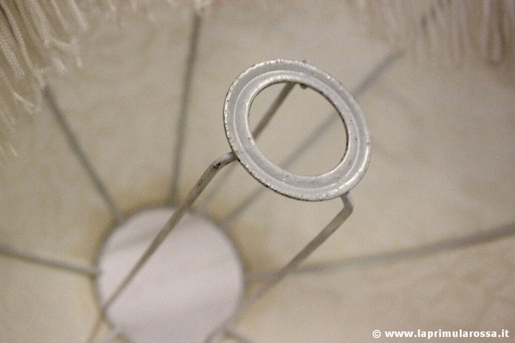 SINGOLARE PARALUME IN PIZZO COLOR PANNA H cm 17 diam.25 PER LAMPADA - LUME Lampade Appliques