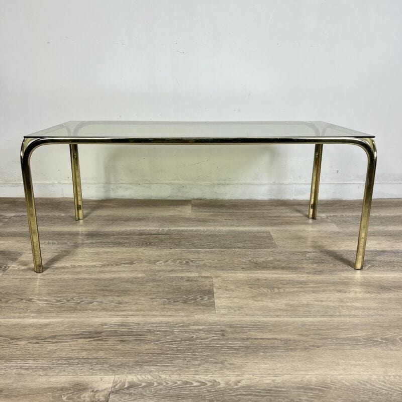 Tavolino tavolo da salotto caffe basso rettangolare in vetro e ottone di design Arredamento