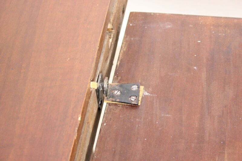 TAVOLO ANTICO ALLUNGABILE IN LEGNO ROTONDO DA PRANZO CON PROLUNGA INTAGLIATO Arredamento