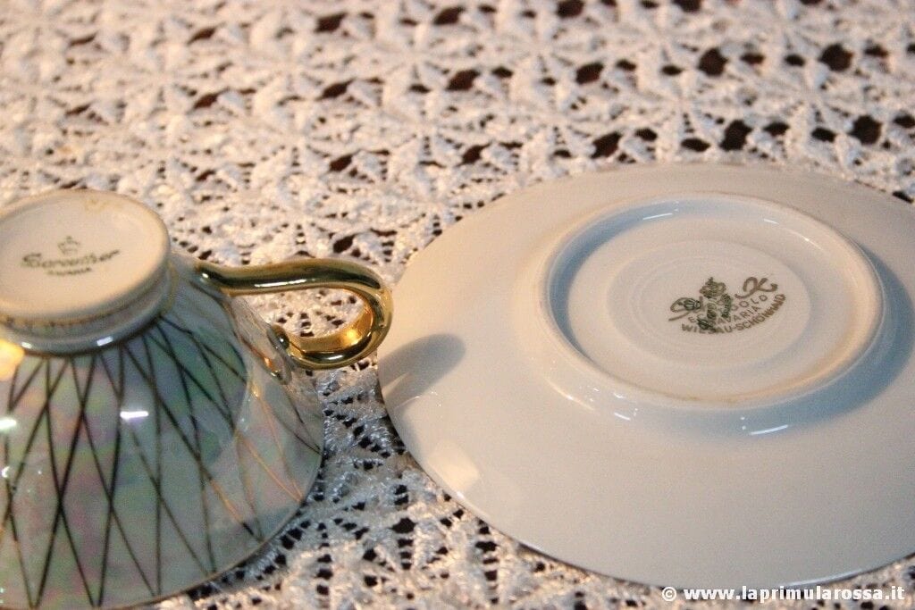 TAZZA DA CAFFE IN PORCELLANA  BAVARIA ORO +CUCCHIAIO ARGENTO STEMMA WURZBURG Ceramiche e Porcellane