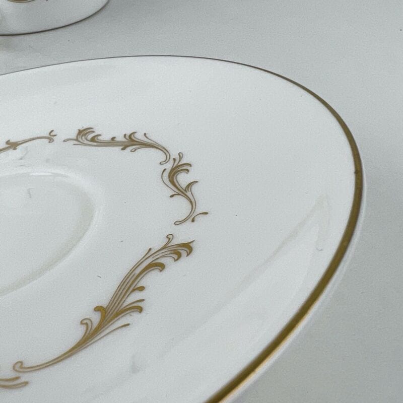 Tazza da the antica stile inglese in porcellana bianca Royal Doulton tazzina tè Ceramiche e Porcellane