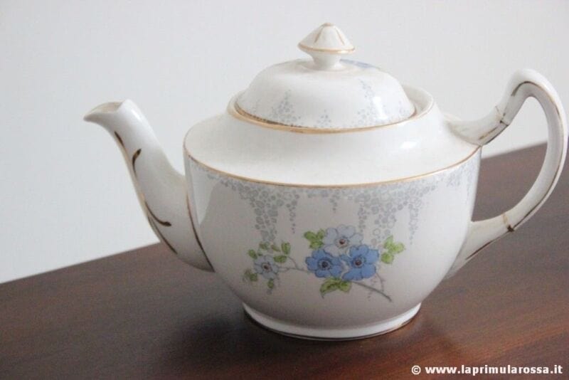 TEIERA ANTICA INGLESE  IN PORCELLANA ROYAL STANDARD DIPINTA A MANO Ceramiche e Porcellane