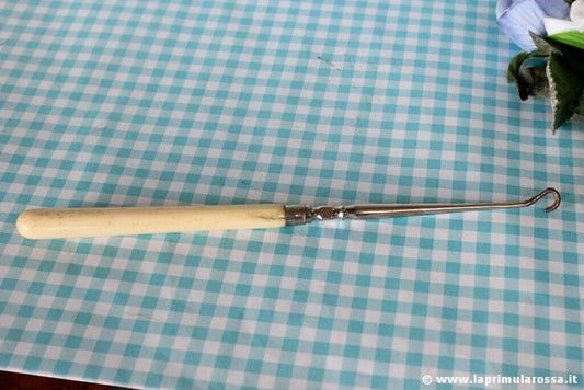 TIRALACCI D'EPOCA  DA CORSETTO L. cm 20 - VECCHIO ARNESE DA TOILETTE Sheffield & Argento
