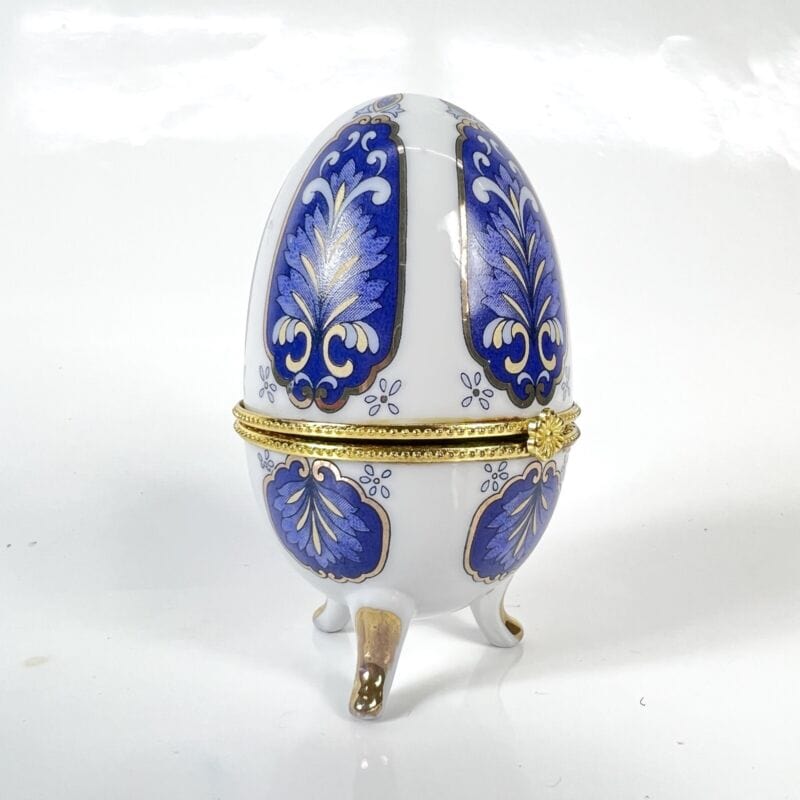 Uovo da collezione in porcellana decorativo ceramica portagioie stile Faberge' Ceramiche e Porcellane