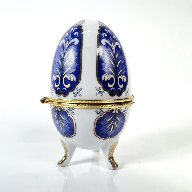 Uovo da collezione in porcellana decorativo ceramica portagioie stile Faberge' Ceramiche e Porcellane