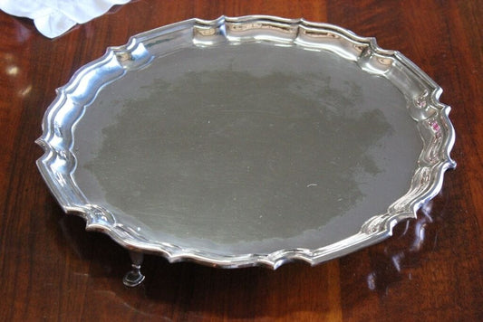 VASSOIO ANTICO IN SILVER PLATEDDI FORMA CIRCOLARE CON PIEDINI - SALVER D'EPOCA Sheffield & Argento