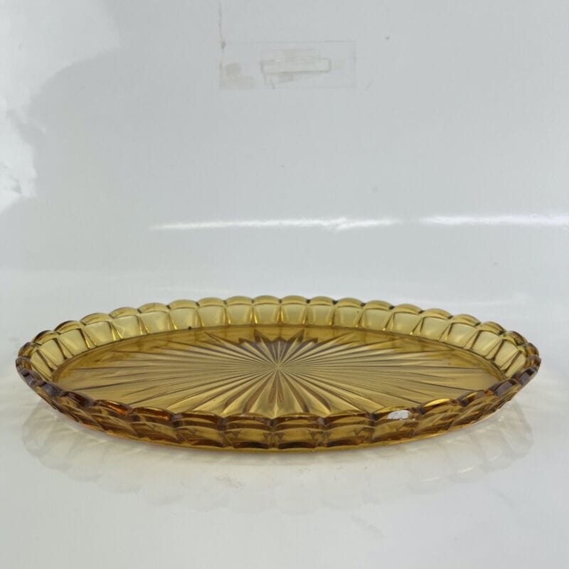 Vassoio Ovale Vintage in vetro molato inciso color ambra miele  stile Art Deco Vetri e Cristalli