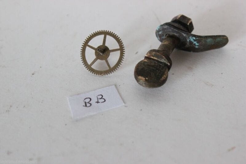 VECCHI ACCESSORI PER MECCANISMO OROLOGIO A PENDOLO  GANCIO SPORTELLO +PENDOLERIA Orologi, Accessori & Ricambi