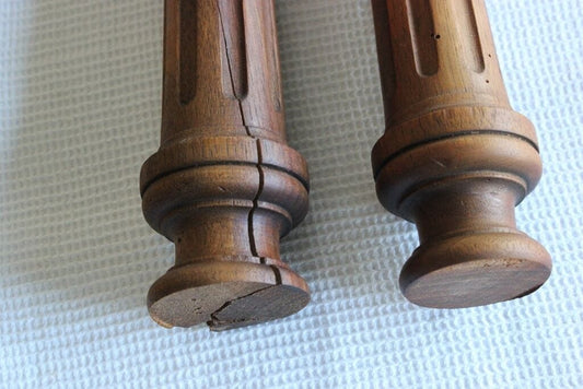 VECCHIA COPPIA DI COLONNINE L.cm 39 / GAMBA DI SEDIA FRANCESE/ DUE GAMBE D'EPOCA Restauro
