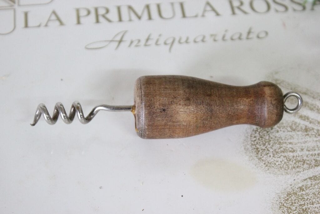 VECCHIO CAVATAPPI DA COLLEZIONE  \ TIRE BOUCHON ANCIEN \ OLD CORKSCREW Cavatappi