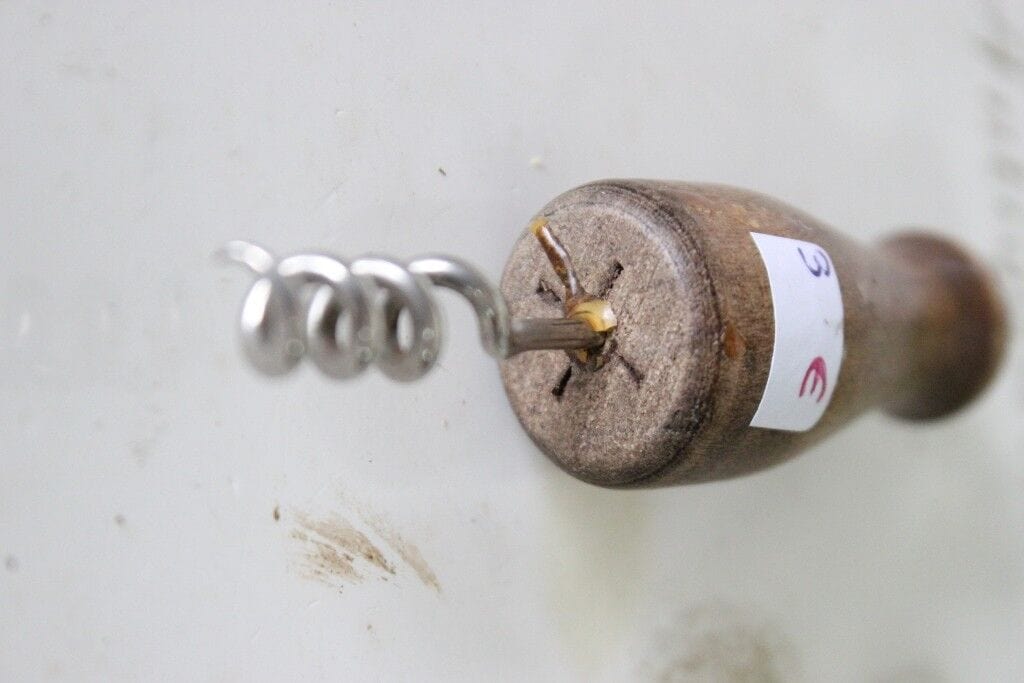 VECCHIO CAVATAPPI DA COLLEZIONE  \ TIRE BOUCHON ANCIEN \ OLD CORKSCREW Cavatappi