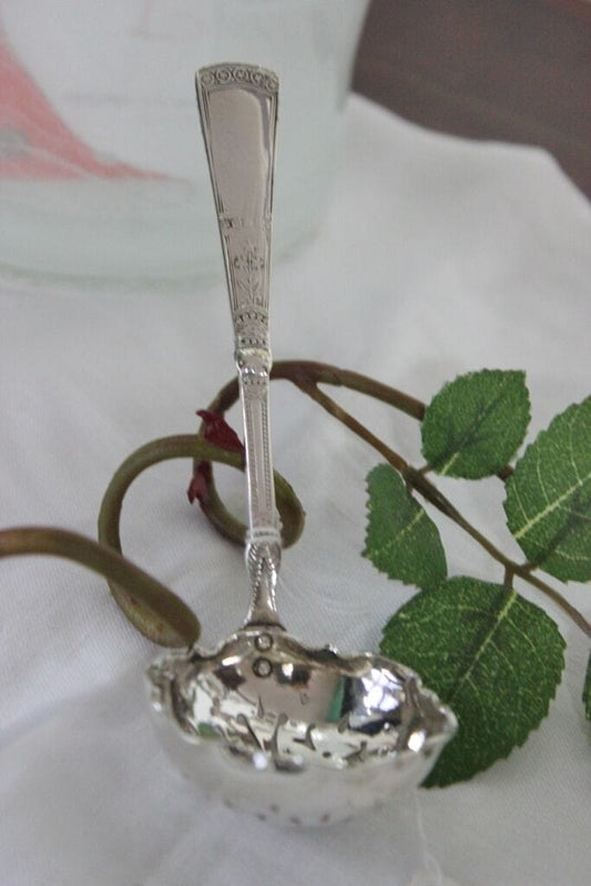 VECCHIO COLINO IN SILVER PLATED / POSATA INGLESE / VINTAGE SUGAR SIFTER SPOON Sheffield & Argento