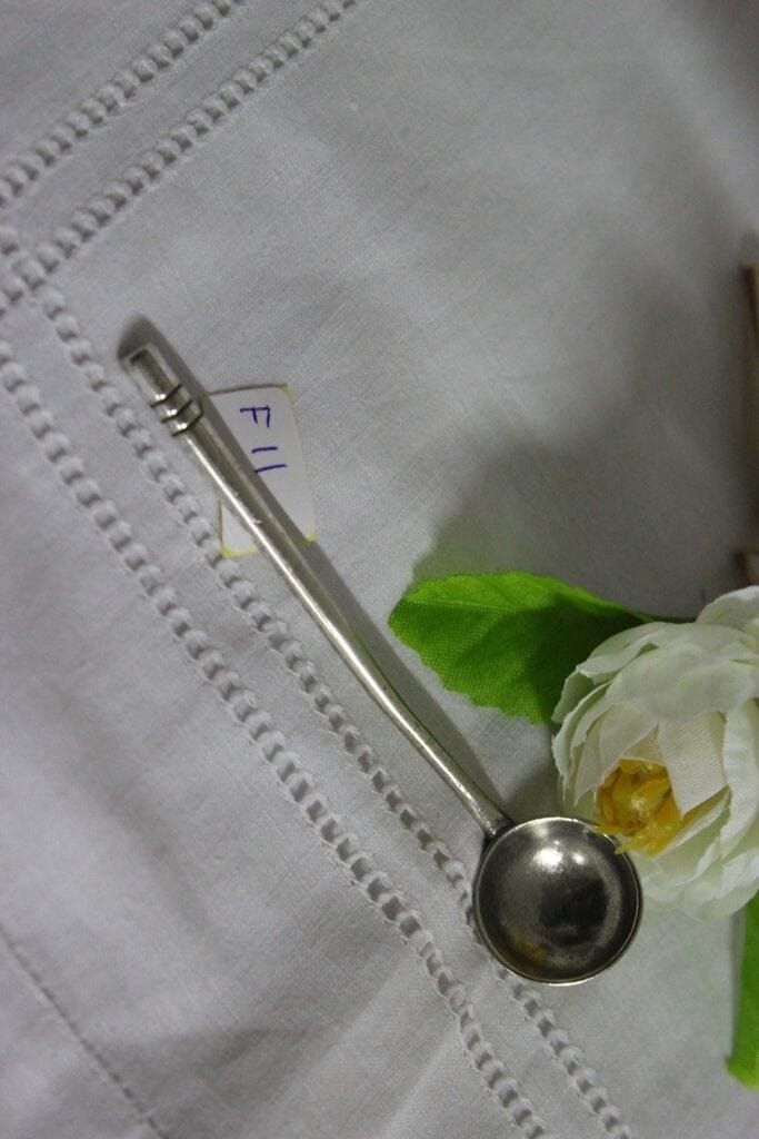 VECCHIO CUCCHIAINO IN SILVER PLATED PER SPEZIE L.cm 9 / VINTAGE SPICES SPOON Sheffield & Argento